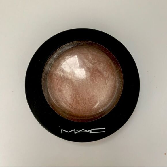 M.A.C Mineralize Skinfinish Soft & Gentle no box - Picture 2 of 6